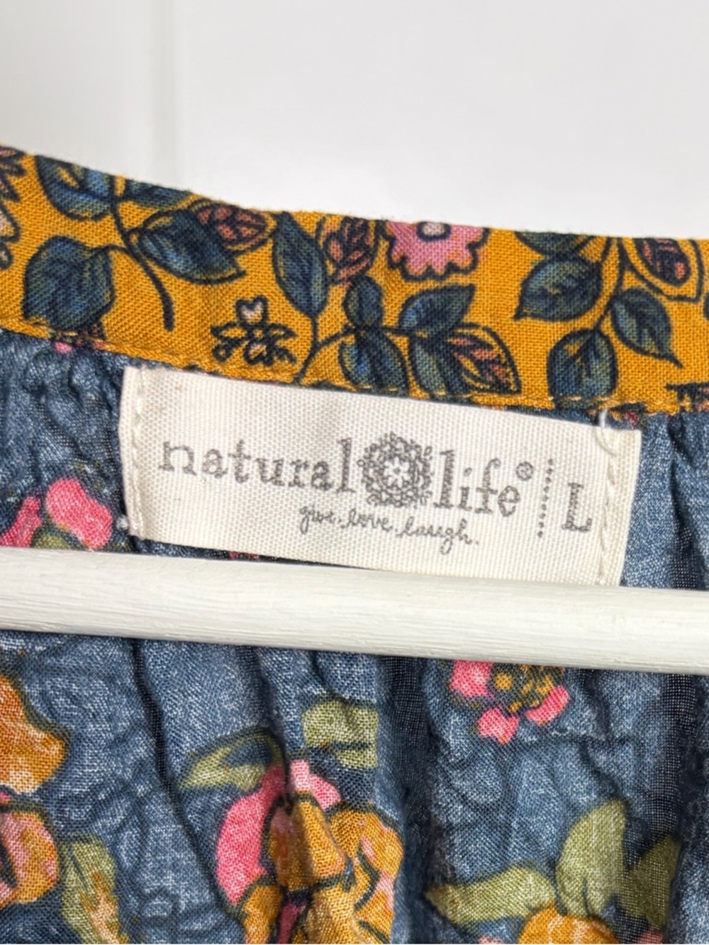 NATURAL LIFE blouse bohemian floral pattern and tassels - Picture 6 of 16